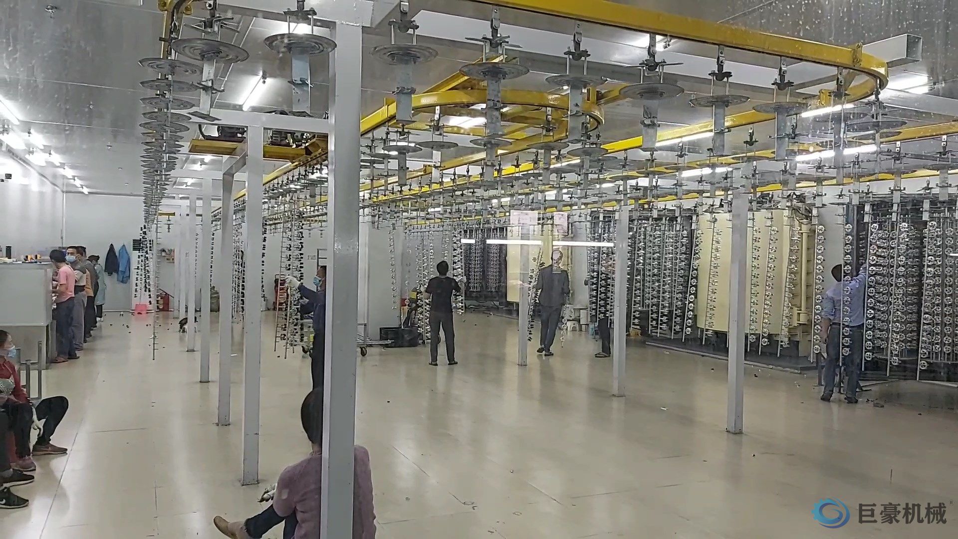 UV真空鍍膜線 適用于五金塑膠掛飾真空鍍膜